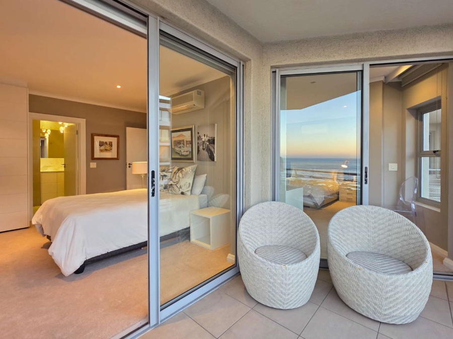3 Bedroom Property for Sale in Mouille Point Western Cape